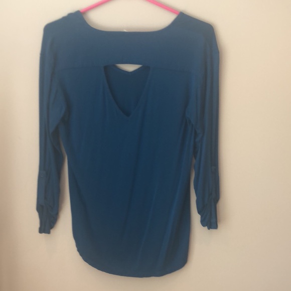 Teal Keyhole Dolman Sleeve Top - Picture 2 of 3